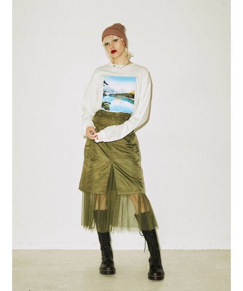 jouetie(ジュエティ)の「ネイチャーフォト ロンT(Tシャツ/カットソー・レディース・オフホワイト/ブラック/パープル・MEDIUM)」の16枚目の写真