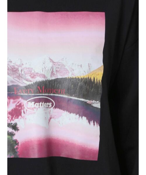 jouetie(ジュエティ)の「ネイチャーフォト ロンT(Tシャツ/カットソー・レディース・オフホワイト/ブラック/パープル・MEDIUM)」の5枚目の写真