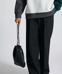 yorozu（ヨロズ）の「STUDIOUS別注 キリハナ防水巾着 30（ハンドバッグ