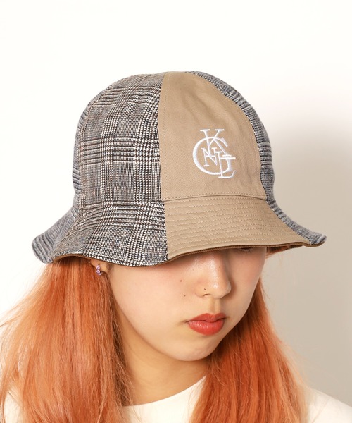 KANGOL（カンゴール）の「KANGOL/カンゴール Work Leisure RevCasual バケットハット ワンポイント ブランドロゴ（ハット・メンズ・ネイビー/ベージュ・L/M）」の7枚目の写真