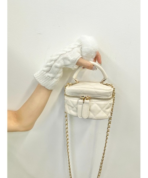 WC（ダブル シー）の「フェイクファーニットショートアームカバー（アームカバー・レディース・ホワイト/ブラック・FREE）」の18枚目の写真