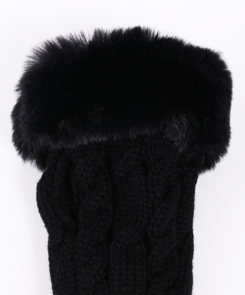 WC（ダブル シー）の「フェイクファーニットショートアームカバー（アームカバー・レディース・ホワイト/ブラック・FREE）」の5枚目の写真