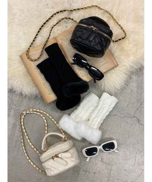 WC（ダブル シー）の「フェイクファーニットショートアームカバー（アームカバー・レディース・ホワイト/ブラック・FREE）」の9枚目の写真