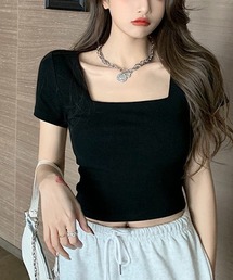 ニットトップス