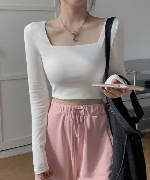 gossip！ロサンゼルス（ゴシップロサンゼルス）の「ニットトップス（ニット/セーター・レディース・ダークグレー/ホワイト/ブラック/ブラック系その他/ホワイト系その他/グレー系その他・FREE）」の17枚目の写真