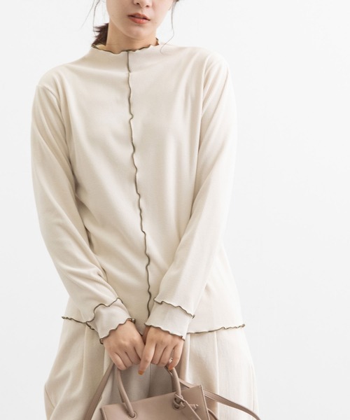 POU DOU DOU（プードゥドゥ）の「起毛テレコ2way配色メロートップス（Tシャツ/カットソー・レディース・マスタード/パープル/アイボリー/カーキ・3）」の2枚目の写真