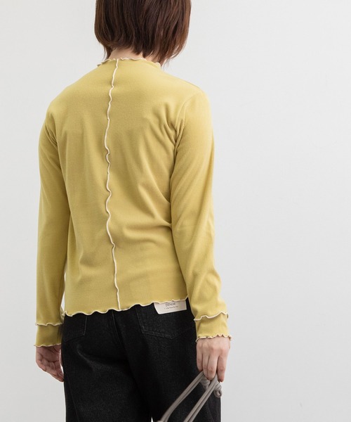 POU DOU DOU（プードゥドゥ）の「起毛テレコ2way配色メロートップス（Tシャツ/カットソー・レディース・マスタード/パープル/アイボリー/カーキ・3）」の4枚目の写真