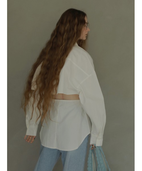 AMAIL(アマイル)の「Back hello manish shirt(シャツ/ブラウス・レディース・ホワイト・FREE)」の5枚目の写真