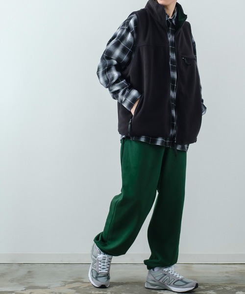 improves（インプローブス）の「マイクロフリース リバーシブル ベスト（ベスト・メンズ・グリーン/ブラック/モカ/オートミール・MEDIUM/LARGE/X-LARGE）」の7枚目の写真