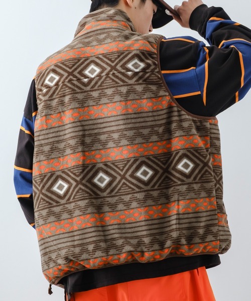 improves（インプローブス）の「マイクロフリース リバーシブル ベスト（ベスト・メンズ・グリーン/ブラック/モカ/オートミール・MEDIUM/LARGE/X-LARGE）」の13枚目の写真