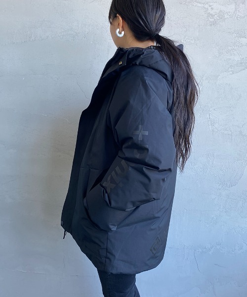 +phenix（プラスフェニックス）の「[＋phenix/プラスフェニックス] 別注 GORE-TEX ダウンジャケット（ダウンジャケット/コート・レディース・ブラック/ベージュ・M/L/XL）」の17枚目の写真