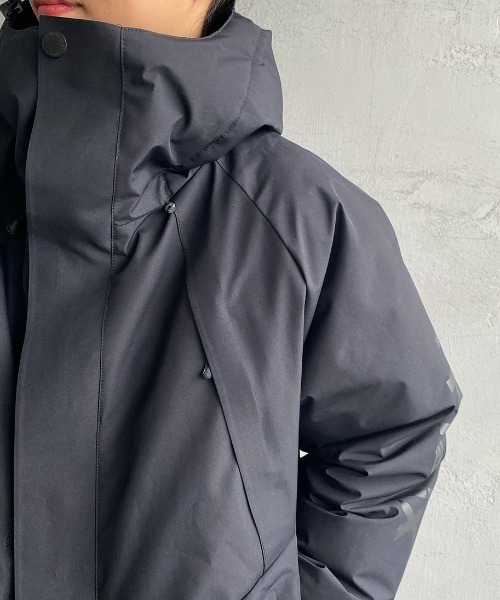 +phenix（プラスフェニックス）の「[＋phenix/プラスフェニックス] 別注 GORE-TEX ダウンジャケット（ダウンジャケット/コート・レディース・ブラック/ベージュ・M/L/XL）」の19枚目の写真