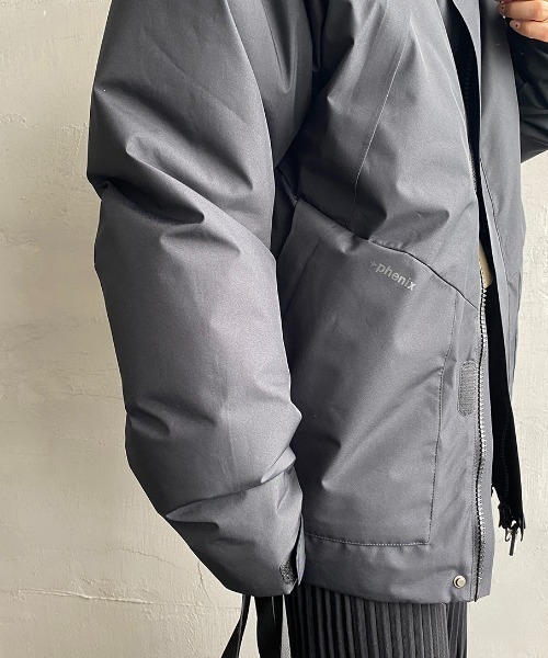 +phenix（プラスフェニックス）の「[＋phenix/プラスフェニックス] 別注 GORE-TEX ダウンジャケット（ダウンジャケット/コート・レディース・ブラック/ベージュ・M/L/XL）」の22枚目の写真