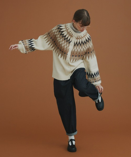 EDIT Gris（エディットグリ）の「求心柄ニットカーディガン（ニット/セーター・レディース・ブラック/レッド/アイボリー・FREE）」の17枚目の写真