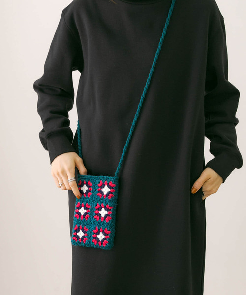 URBAN RESEARCH Sonny Label（アーバンリサーチサニーレーベル）の「ジャガードポシェット（ショルダーバッグ・レディース・ブラック/ベージュ/グリーン・ONE）」の4枚目の写真