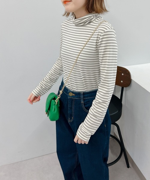 un dix cors（アンディコール）の「機能に優れた　あったかボーダータートルネック（Tシャツ/カットソー・レディース・グレー/アイボリー・FREE）」の17枚目の写真