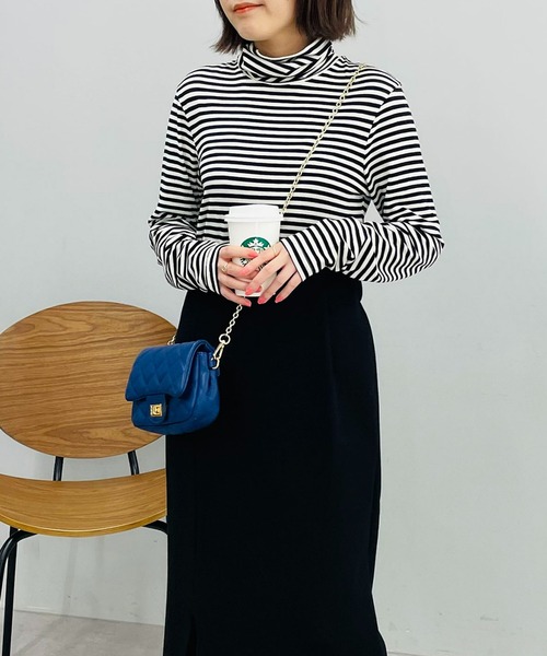 un dix cors（アンディコール）の「機能に優れた　あったかボーダータートルネック（Tシャツ/カットソー・レディース・グレー/アイボリー・FREE）」の3枚目の写真