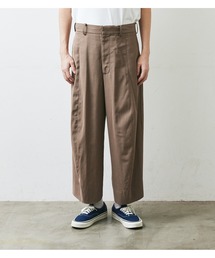 Habie（ハビー）の「Wide Silhouette Ankle Slacks（スラックス）」