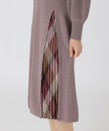 BLUE LABEL CRESTBRIDGE（ブルーレーベルクレストブリッジ）の「ニット