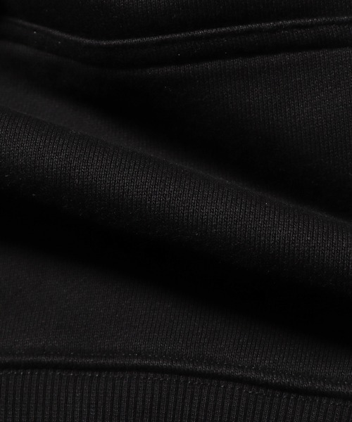 PUMA(プーマ)の「PUMA×AMI/プーマ×アミ HALF‐ZIP ハーフジップ スウェット(スウェット・メンズ・パープル/グリーン/ブラック・S/M/XL/L)」の13枚目の写真