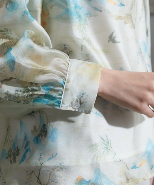 miclat（ミクラ）の「大きいサイズ　オーガンジーぼかし花柄ブラウス　miclat（シャツ/ブラウス・レディース・グリーン系/ピンク系・L/LL/3L/4L/5L）」の3枚目の写真