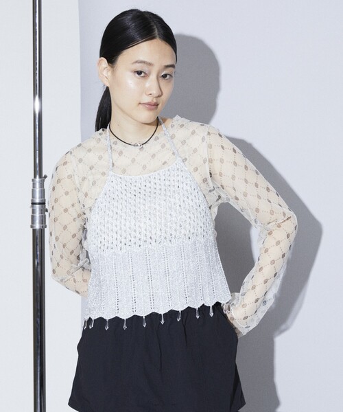 Firsthand(ファーストハンド)の「Firsthand/ファーストハンド グリッターニットビスチェ(ベスト・レディース・ブラック/シルバー・FREE)」の17枚目の写真