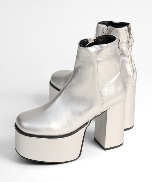 LOVEHUNTER（ラブハンター）の「LOVEHUNTER / バックリングファスナー厚底ヒールブーツ（ブーツ・レディース・アイボリー/ブラック/シルバー・S/M/L/LL/3L/SS）」の3枚目の写真