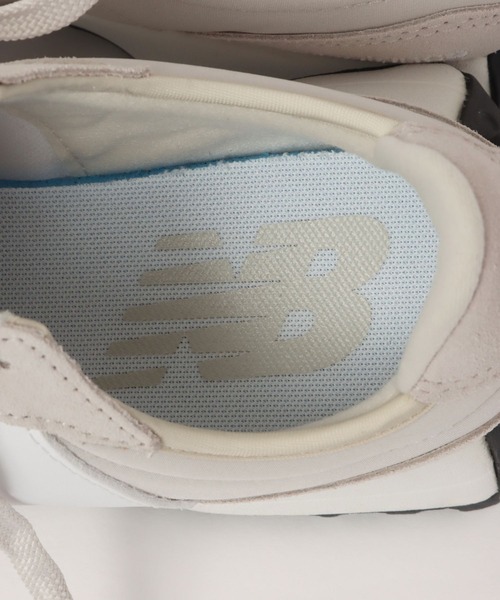 NEW BALANCE(ニューバランス)の「【LADIES】New Balance/U327 2122550(スニーカー・レディース・ベージュ/グレー/ブラック・SMALL/MEDIUM)」の20枚目の写真