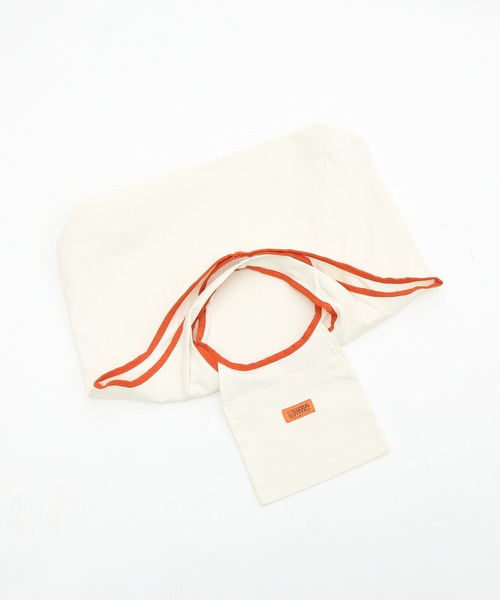 UNIVERSAL OVERALL(ユニバーサルオーバーオール)の「【UNIVERSAL OVERALL / ユニバーサル オーバーオール】パッカブル リバーシブル エコ BAG(トートバッグ・メンズ・オフホワイト/ホワイト/ブラウン/ブラック/エンジ/グリーン/ホワイト系その他/マスタード・フリー)」の13枚目の写真