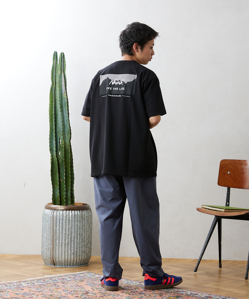 NANGA(ナンガ)の「【NANGA × relume】別注 "LIVE THE LIFE" Tシャツ(Tシャツ/カットソー・メンズ・ブラック/グレー/ホワイト×ホワイト・SMALL/MEDIUM/LARGE)」の15枚目の写真