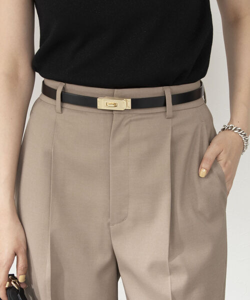 NOLLEY’S Sophi(ノーリーズソフィ)の「ヒネリカナグスライドベルト(ベルト・レディース・ブラック・FREE)」の1枚目の写真