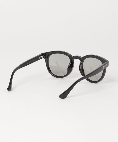 THRASHER（スラッシャー）の「THRASHER/スラッシャー サングラス POLLUX(ポルクス) UVカット 紫外線対策 調光 偏光 1050（サングラス・メンズ・ブラック×ブルー/ブラック×グレー/ブラウン・FREE）」の4枚目の写真