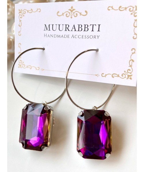 tone（トーン）の「【MUURABBTI】スクエアビジューのファシネーションピアス(MA)（ピアス（両耳用）・レディース・ブルー/パープル/グリーン/ライトグリーン/ピンク・FREE）」の8枚目の写真