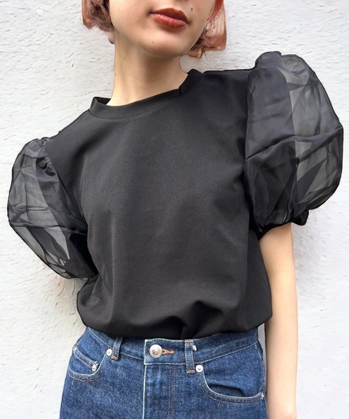 United store(ユナイテッドストア)の「シアーパフスリーブトップ(Tシャツ/カットソー・レディース・ブラック/ホワイト・FREE)」の1枚目の写真