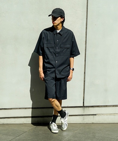 UNIIT(ユニット)の「【UNIIT/ユニット】 ポリエステルツイル ワイドシルエット ショートパンツ セットアップ対応可能アイテム イージーケア 吸水速乾(その他パンツ・メンズ・ブラック/ブルー系その他・MEDIUM/LARGE)」の13枚目の写真