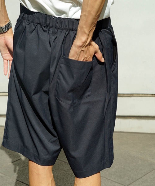 UNIIT(ユニット)の「【UNIIT/ユニット】 ポリエステルツイル ワイドシルエット ショートパンツ セットアップ対応可能アイテム イージーケア 吸水速乾(その他パンツ・メンズ・ブラック/ブルー系その他・MEDIUM/LARGE)」の22枚目の写真