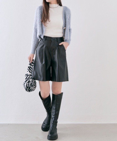 kirakiraShop(キラキラショップ)の「ふわふわシャギークロップドニットカーディガン(カーディガン/ボレロ・レディース・ライトブルー/ブラック/オフホワイト・FREE)」の17枚目の写真