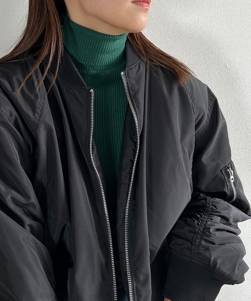 Kotoe(コトエ)の「【10色展開】 テレコリブ タートルネックレディース ニット(長袖)(ニット/セーター・レディース・イエロー/ブラウン/ブラック/アイボリー/グリーン/レッド/ネイビー/グレー/ベージュ/ホワイト・FREE)」の14枚目の写真