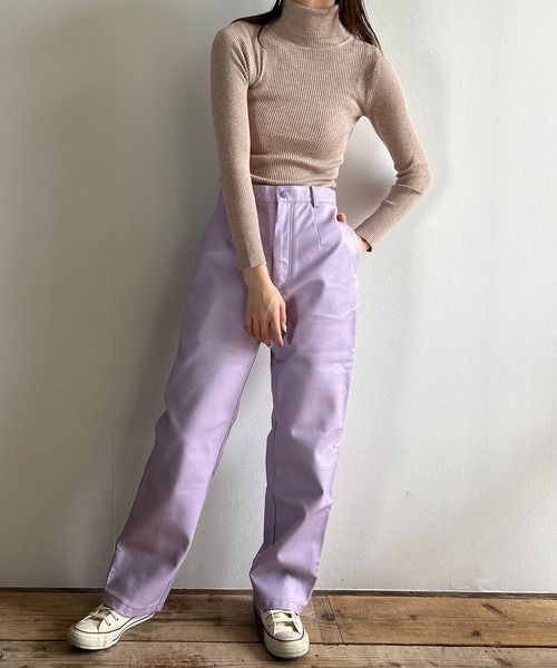 Kotoe(コトエ)の「【10色展開】 テレコリブ タートルネックレディース ニット(長袖)(ニット/セーター・レディース・イエロー/ブラウン/ブラック/アイボリー/グリーン/レッド/ネイビー/グレー/ベージュ/ホワイト・FREE)」の16枚目の写真