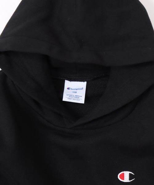 Champion(チャンピオン)の「【Champion/チャンピオン】キッズ ベーシック フーデッドスウェットシャツ(パーカー・キッズ・ダークグリーン/グレー/バーガンディー/ネイビー/オートミール/ブラック/ブルー/オレンジ系その他/ダークパープル・130/160/100/110/120/150/140)」の11枚目の写真