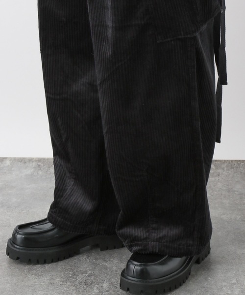 RAGEBLUE（レイジブルー）の「Corduroy wide straight cargo pants/コーデュロイワイドストレートカーゴパンツ/パラシュートパンツ（カーゴパンツ・メンズ・ブラウン系その他/カーキ/ブラウン/ブラック・SMALL/MEDIUM/LARGE）」の12枚目の写真