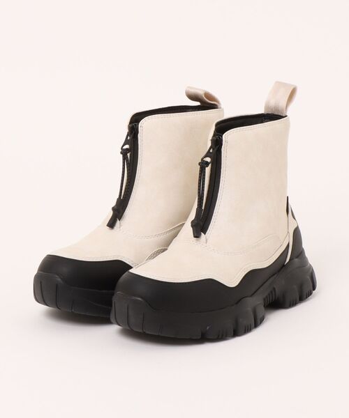 SHAKA（シャカ）の「SHAKA 厚底 軽量 フロントジップブーツ TREK ZIP BOOTIE AT（ブーツ・レディース・ブラック系その他/ブラック/アイボリー系/ナチュラル・24/27/23/26/25/22/28）」の3枚目の写真