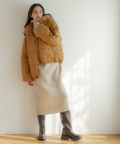 LAKOLE（ラコレ）の「ハーフジップニットワンピース / 982203（ワンピース・レディース・ライトベージュ/ネイビー/モカ・MEDIUM/SMALL）」の2枚目の写真