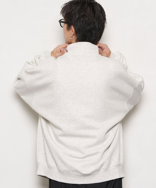 PUBLUX（パブリュクス）の「PUBLUX/パブリュクス スーパービッグハーフジップ裏起毛スウェット(限定展開)（スウェット・メンズ・ブラック/ライトグレー/グレー/ネイビー/オレンジ・MEDIUM/SMALL/LARGE）」の9枚目の写真