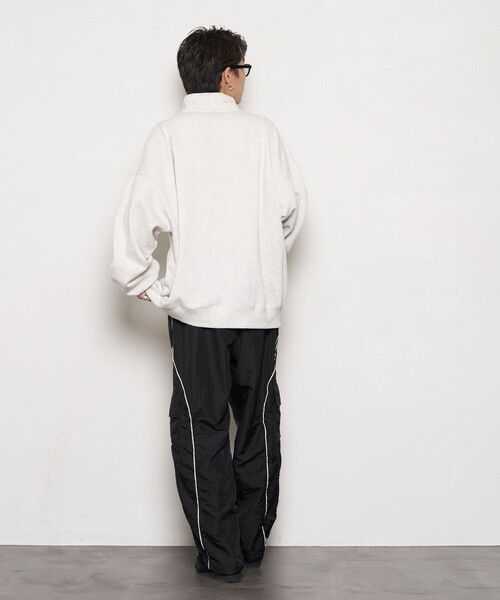 PUBLUX（パブリュクス）の「PUBLUX/パブリュクス スーパービッグハーフジップ裏起毛スウェット(限定展開)（スウェット・メンズ・ブラック/ライトグレー/グレー/ネイビー/オレンジ・MEDIUM/SMALL/LARGE）」の14枚目の写真