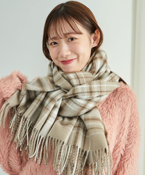 MAJESTIC LEGON（マジェスティックレゴン）の「アソートチェックマフラー（マフラー・レディース・ブラウン系その他2/ブラック系その他/ベージュ系その他2・FREE）」の10枚目の写真