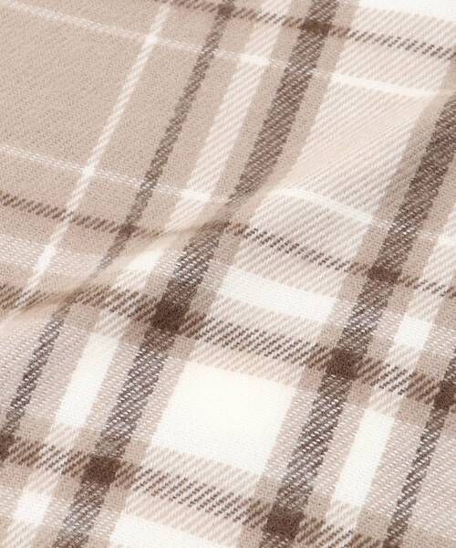 MAJESTIC LEGON（マジェスティックレゴン）の「アソートチェックマフラー（マフラー・レディース・ブラウン系その他2/ブラック系その他/ベージュ系その他2・FREE）」の20枚目の写真