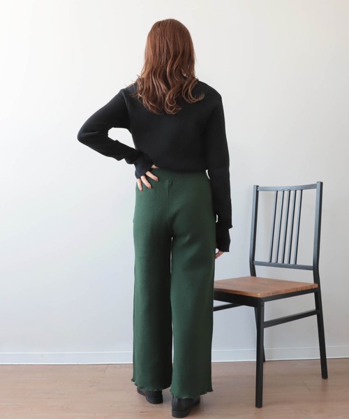 mil(ミル)の「【150㎝前後の小柄さんサイズ】センターシームミラノリブニットパンツ(その他パンツ・レディース・グレイッシュベージュ/モスグリーン/キャメル・M/XS/S)」の6枚目の写真