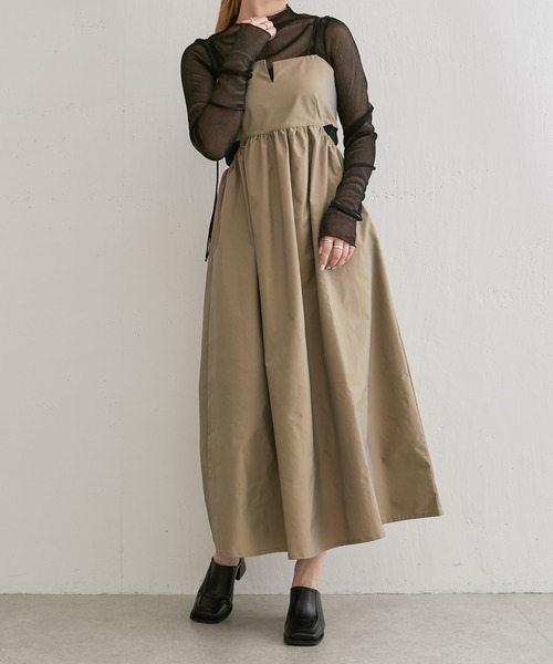 Lui's（ルイス）の「カットアウトデザインキャミワンピース（ワンピース・レディース・ブラック/ベージュ/ブルー・FREE）」の12枚目の写真