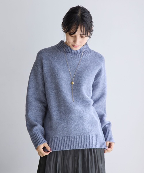 GLOBAL WORK(グローバルワーク)の「フワフワHug meラメプルオーバー/986199(ニット/セーター・レディース・ブルー/ブラック/グレイッシュベージュ・MEDIUM/LARGE)」の11枚目の写真